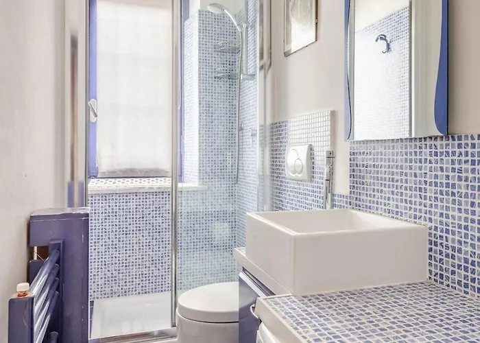 Bright Four-room With A Large Terrace Appartement *